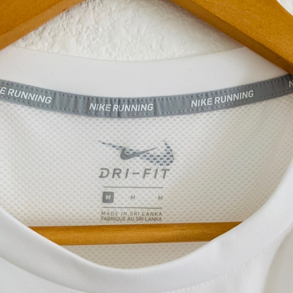 NIKE RUNNING tee - Picture 3 of 6